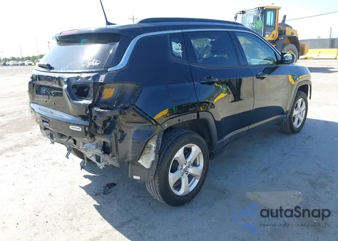 2018 Jeep Compass Latitude 4X4 from USA, damaged, VIN 3C4NJDBB2JT418038